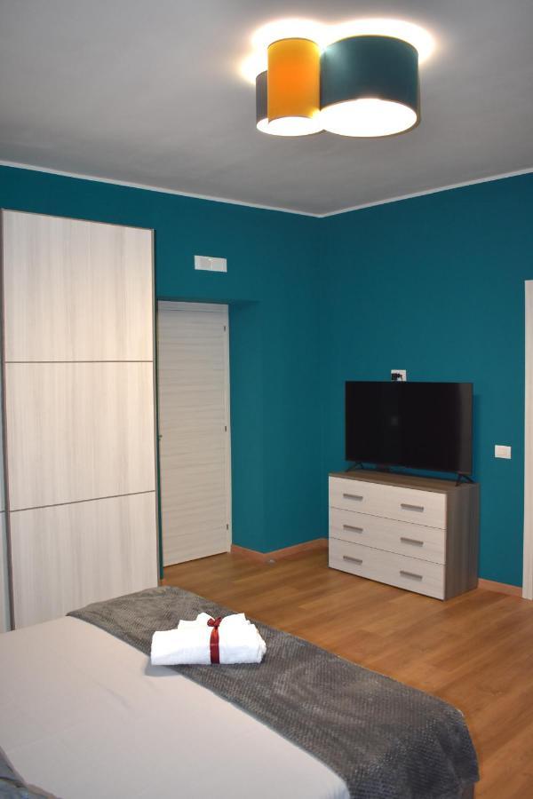 Casa Vacanze Oikia - Room Orchidea Naples Extérieur photo